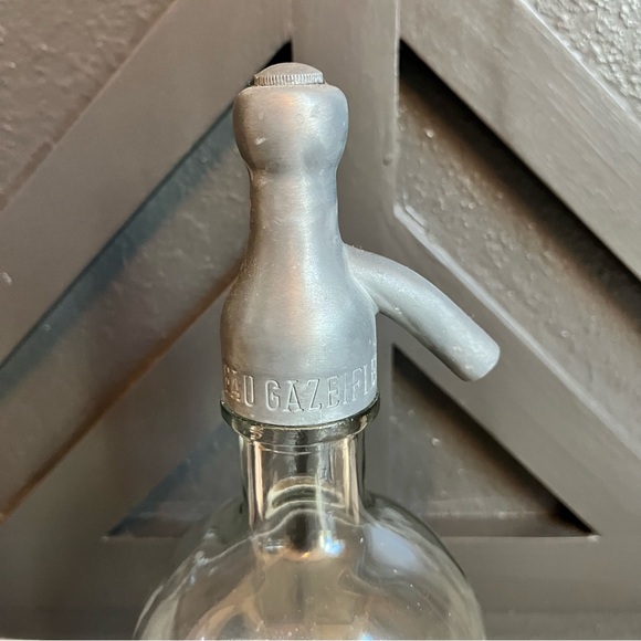 MAGNOLIA Home Waco, TX Quality Goods Clear Glass Seltzer Bottle - Picture 3 of 7